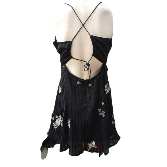 Asos Design Floral Embroidered Cami Mini Dress in Satin Stripe Size 6 - Picture 10 of 12